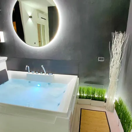 Central Wellness Appartement *